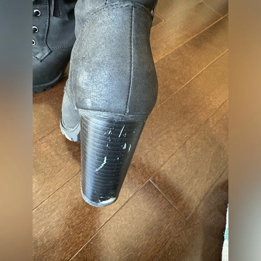 Ladies boots - Picture 4 of 6